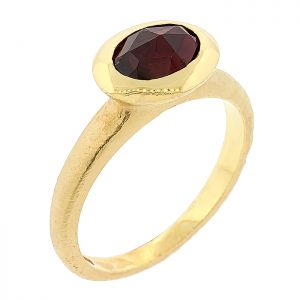 Χρυσό χειροποίητο δαχτυλίδι με γρανάτη σε 14 καράτια. RΚ12887