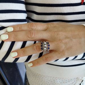 Λευκόχρυσο δαχτυλίδι χαρέμι 18κ με μπριγιάν ζαφείρια και μαργαριτάρια. RL13306