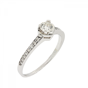 Λευκόχρυσο μονόπετρο δαχτυλίδι καρδιά με διαμάντι 0.26ct σε 18 καράτια. RD20034