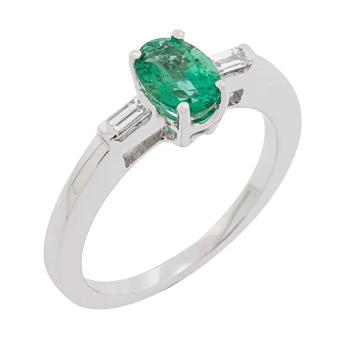 Λαμπερό μονόπετρο με σμαράγδι 0.75ct σε 18 καράτια λευκόχρυσο. RL16018
