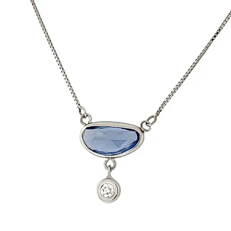 Μενταγιόν λευκόχρυσο με ζαφείρι oβάλ 0.55ct διαμάντι 0.04ct και αλυσίδα 18Κ. MD18847