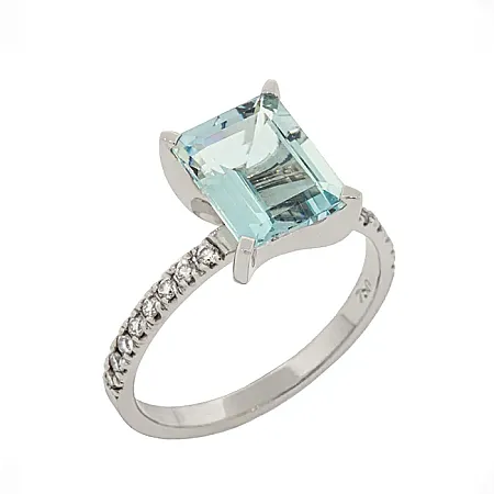 Λευκόχρυσο δαχτυλίδι σε 18 καράτια με aquamarine 2.09ct. RL16699