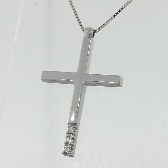 Σταυρός λευκόχρυσος με διαμάντια 0.04ct σετ με αλυσίδα 18 καράτια. CR20897