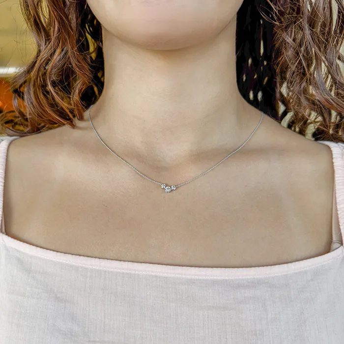 Κολιέ από Λευκόχρυσο 18Κ με 3 Διαμάντια 0.39ct και Αλυσίδα.ΜD23417