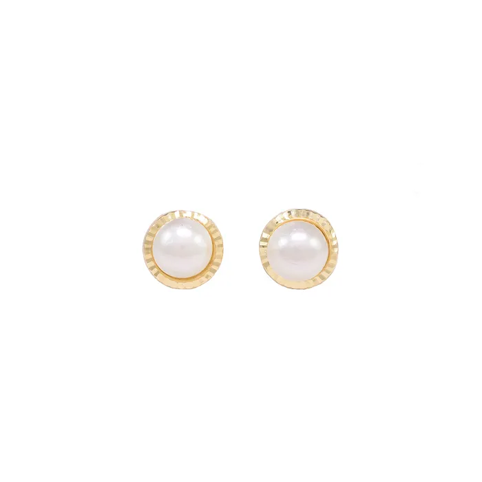 Χρυσά 14K σκουλαρίκια 6.0mm με πέρλες.