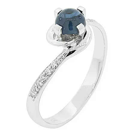 Λευκόχρυση ροζέτα σε 18 καράτια με ζαφείρι 0.81ct και διαμάντια 0.07ct. RL10533