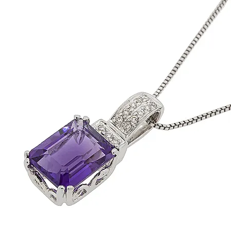 Λευκόχρυσο μενταγιόν με αμέθυστο 2.03ct και διαμάντια σε 18 καράτια. MD2314