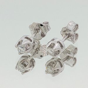 Λευκόχρυσα καρφωτά σκουλαρίκια 18Κ με διαμάντια κοπής μπριγιάν 0.17ct. SK013904