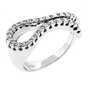 Λευκόχρυσο μοντέρνο δαχτυλίδι σε 18 καράτια με μπριγιάν 0.25ct. RL3959